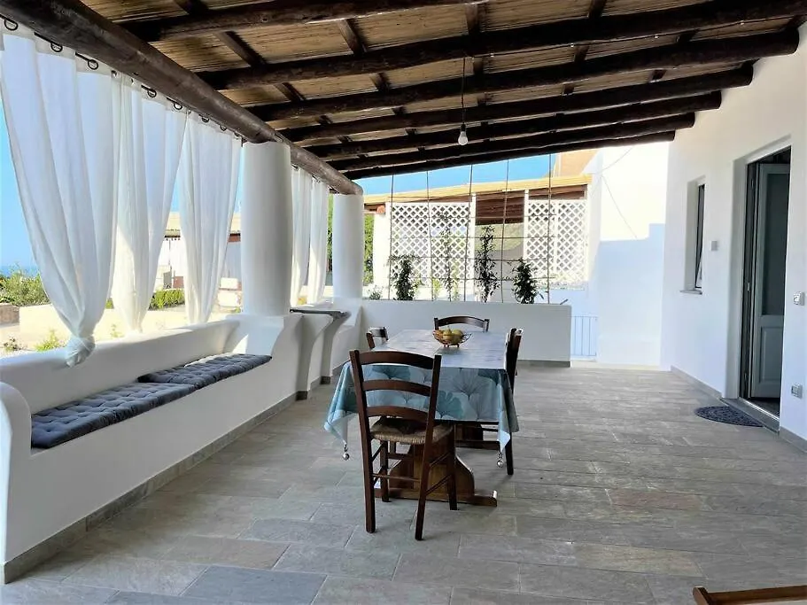 Casa Rina, In Centro A Malfa Vila Malfa (Salina)